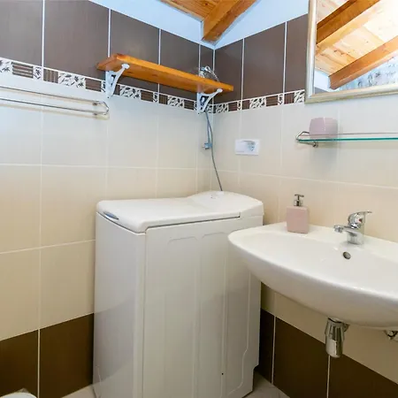 House Vinko Tatil Evi